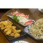 馬ホルモン　馬刺し　もやし