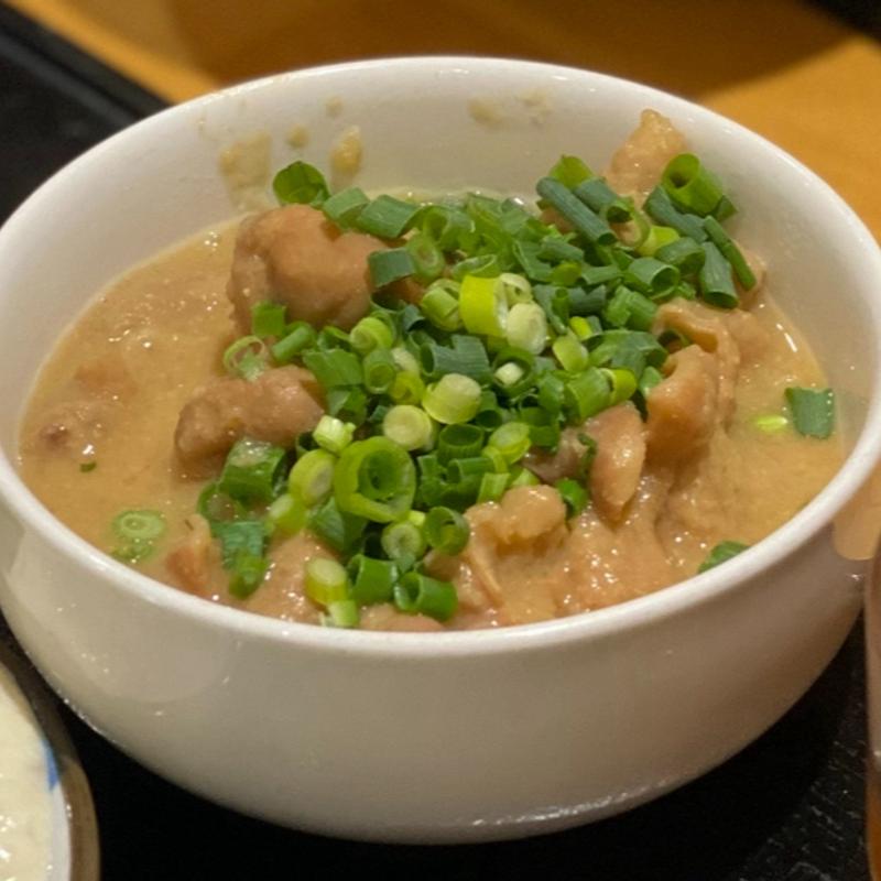 馬ホルモン煮込み(駅前花屋)