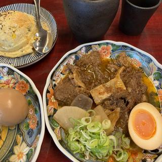近江牛すじ煮込み