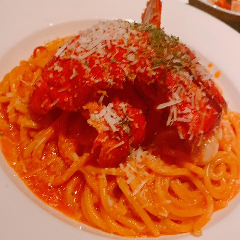 オマール海老のトマトクリームパスタ(クラブハウス エニ)