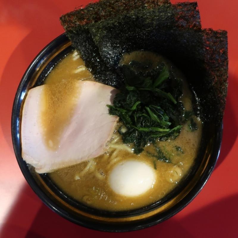 味玉豚骨醤油ラーメン(豚骨醤油ラーメン 尽者)