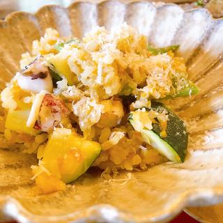 魚介類と野菜のパルメザンリゾット（お魚メインのランチ）