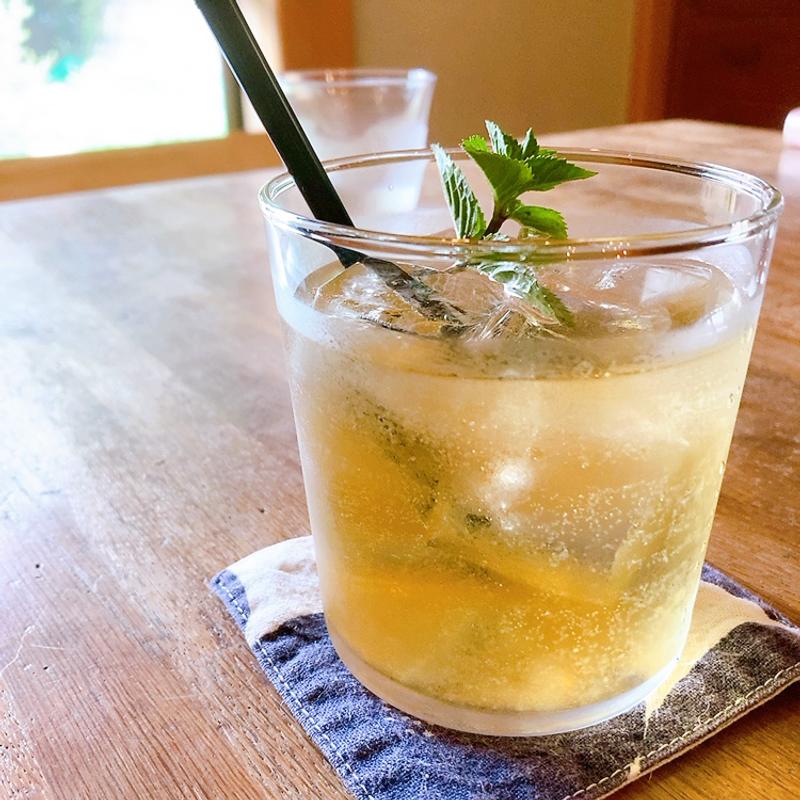 りんごジュース（ランチセット）(日日)