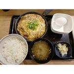 チーズ月見牛とじ御膳