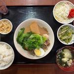 Aランチ 豚肉と大根煮炒め