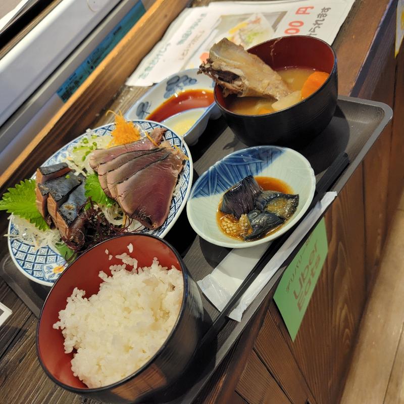 鰹のたたき定食(下町の大統領)