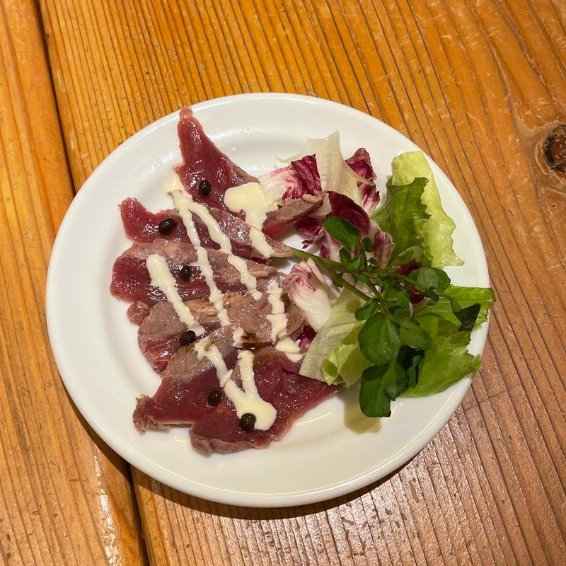 ラムフィレ肉の炙りカルパッチョ(ビッレリア&ピッツェリア ルーチェ （LUCE）)