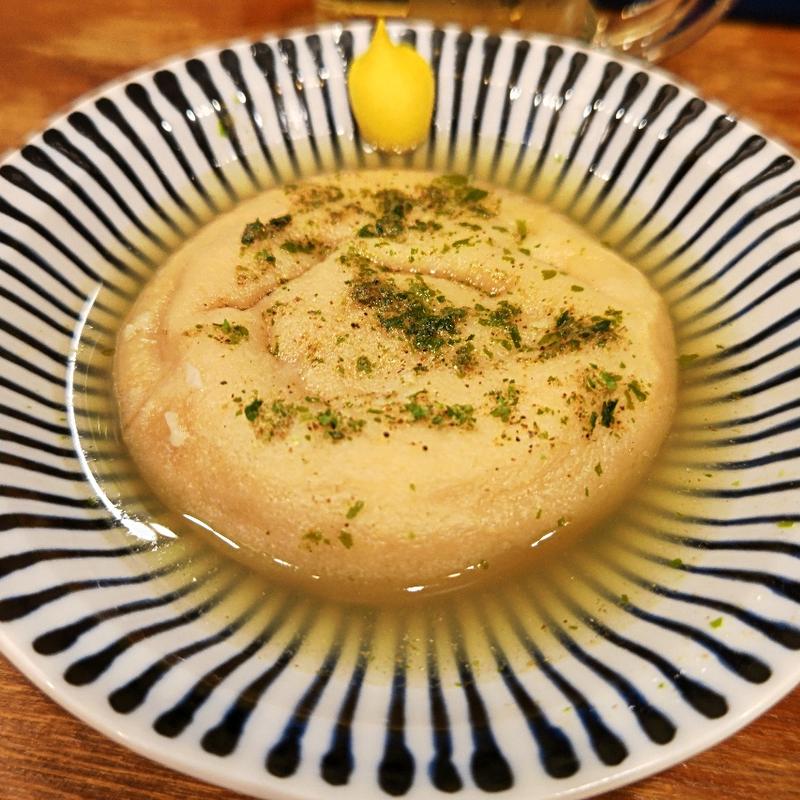 貝出汁おでん 特大のお麩(釣宿酒場マヅメ 野毛本店)