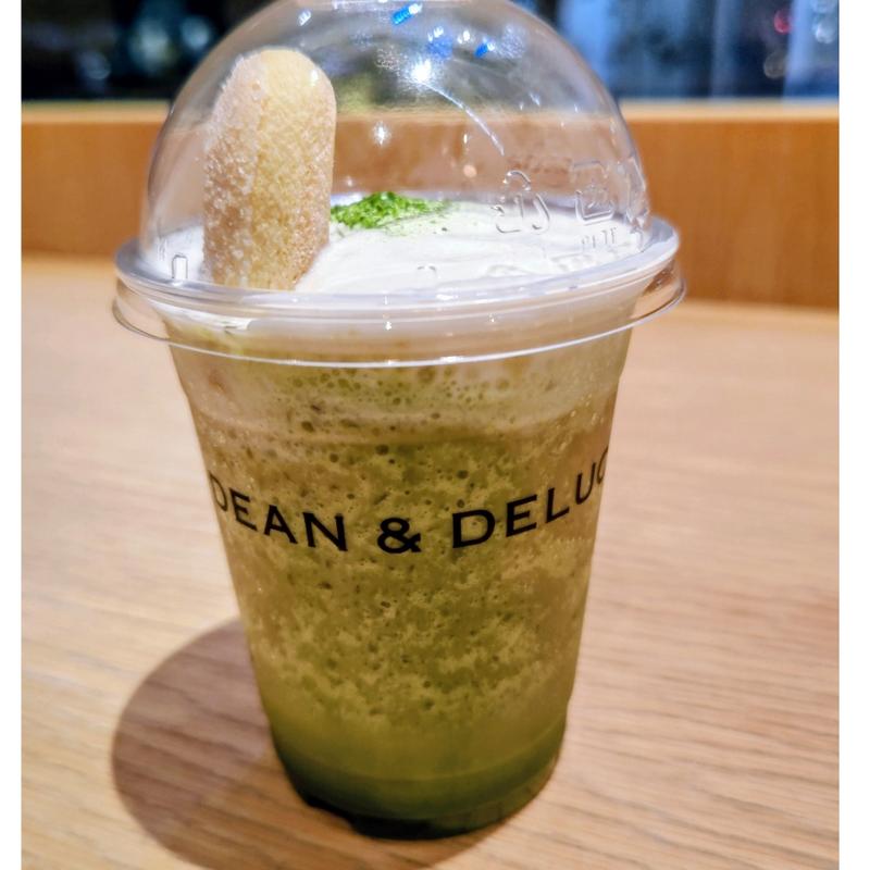 抹茶ティラミスフラッペ(DEAN & DELUCA カフェ コレットマーレみなとみらい)