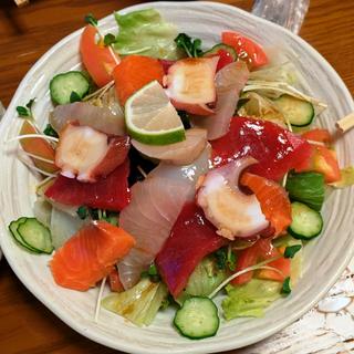 海鮮サラダ