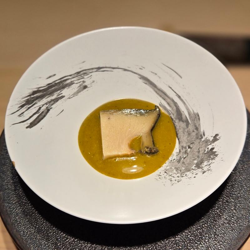 黒アワビ 肝ソース(鮨 由う)