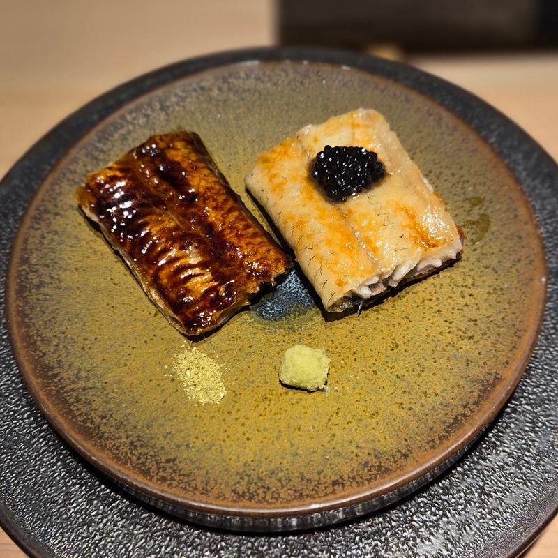 鰻 白焼と蒲焼(鮨 由う)