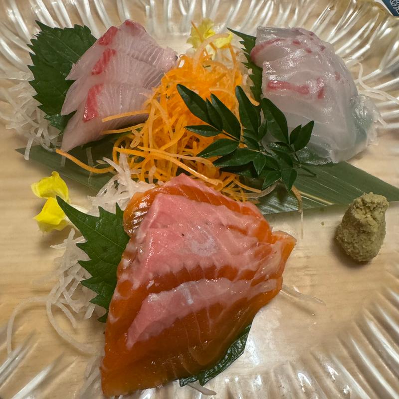 宮崎県産 地獲れ鮮魚刺身 4種盛り(あかね屋 宮崎橘通西店)