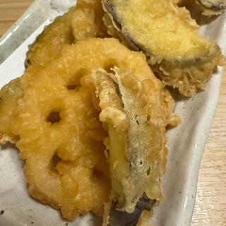 季節の野菜天ぷら3種盛り～天日塩～
