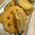 季節の野菜天ぷら3種盛り～天日塩～