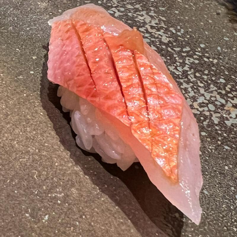 ノドグロ握り(寿し 笙（Hotel 坐樂閑）)