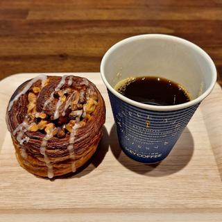 シナモンロール(Boulangerie Lafi)