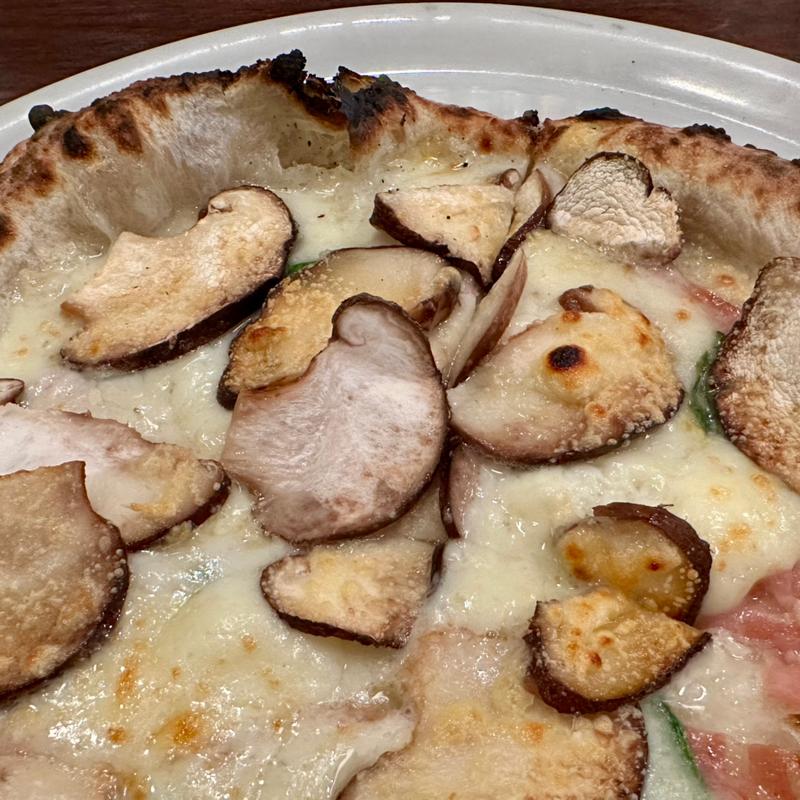 フンギ・すべシャーレ(Pizzeria fabbrica 1090)