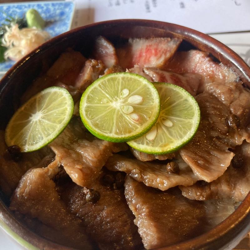 和牛ひつまぶし(国登録文化財 二木屋)