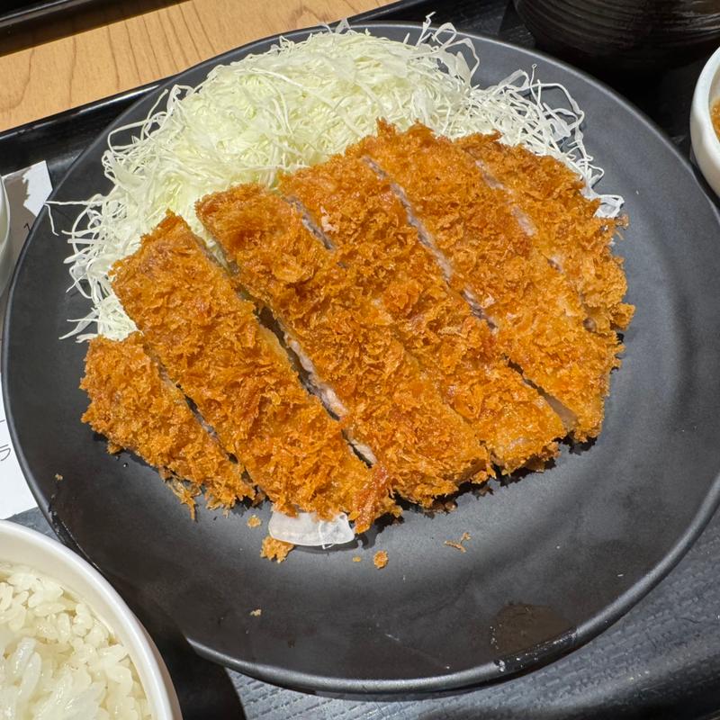 特ロースかつ定食(とんかつまるや 水道橋店)