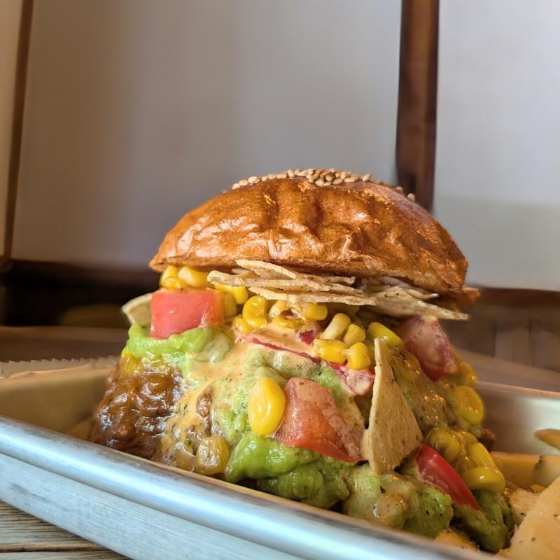 JOSE CHILI BURGER(FRANK Ride and Eat)