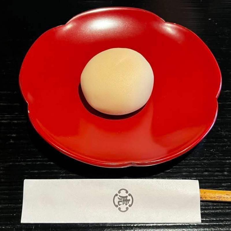 おはぎ 白(TORAYA CAFE 表参道ヒルズ店)