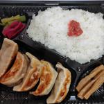 肉汁焼餃子弁当