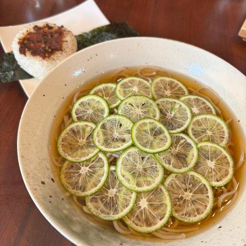 すだち蕎麦(まる )