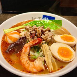 具たっぷりの麻辣湯麺