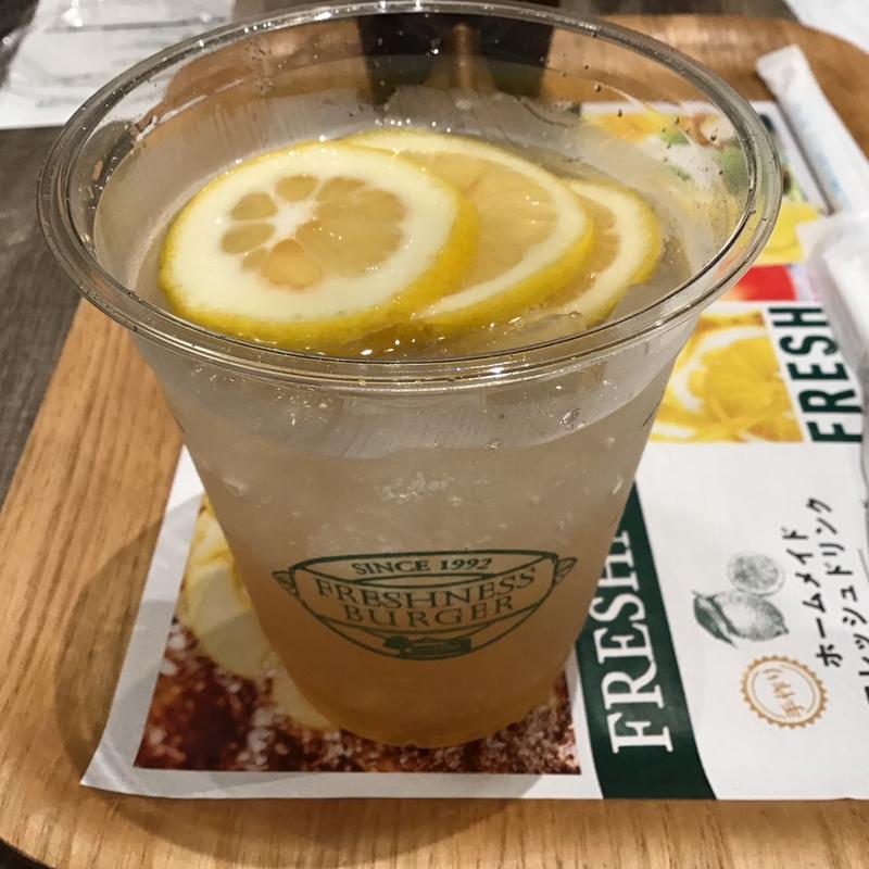 自家製ジンジャーエール(フレッシュネスバーガー 仙台駅店 （Ｆｒｅｓｈｎｅｓｓ Ｂｕｒｇｅｒ）)