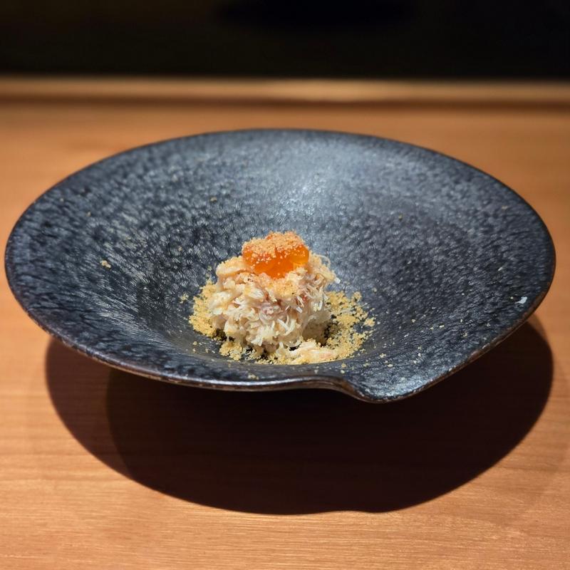 毛ガニ 新いくら カラスミかけ(築地青空三代目 本店 （ツキジアオゾラサンダイメ）)