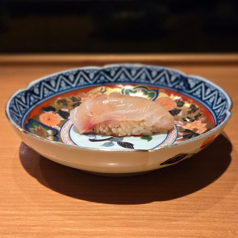 尾長鯛(築地青空三代目 本店 （ツキジアオゾラサンダイメ）)