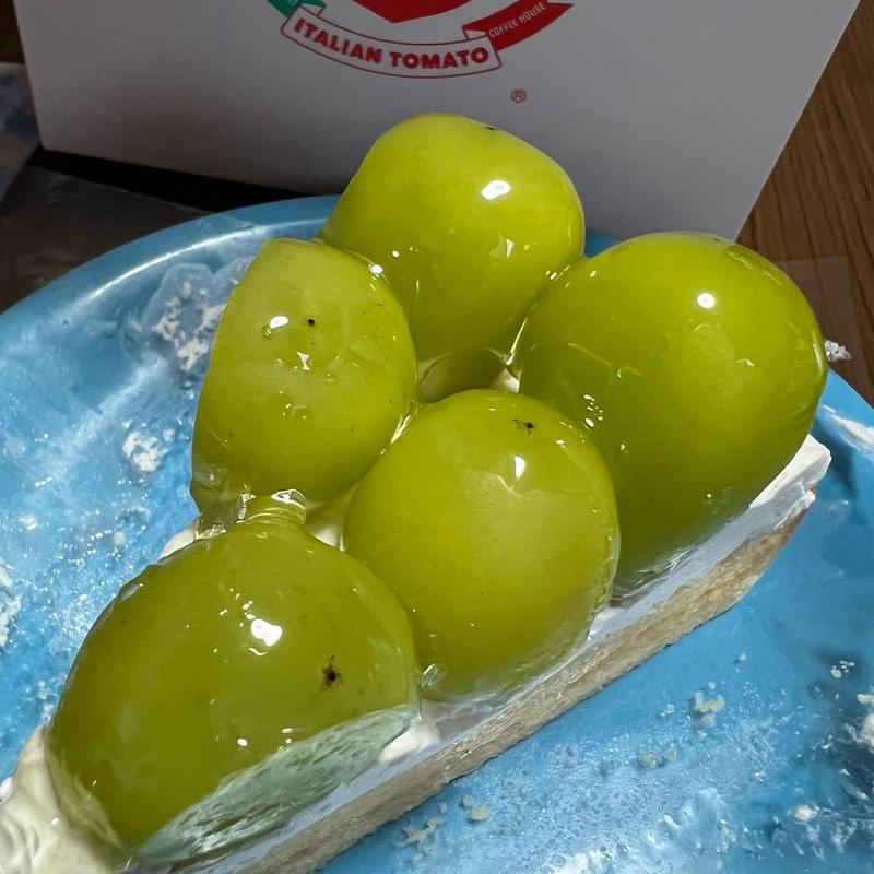 シャインマスカットタルト(イタリアン・トマトカフェジュニア 新宿靖国通り店)