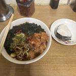 ゲソ天そば　半わかめ　おにぎり