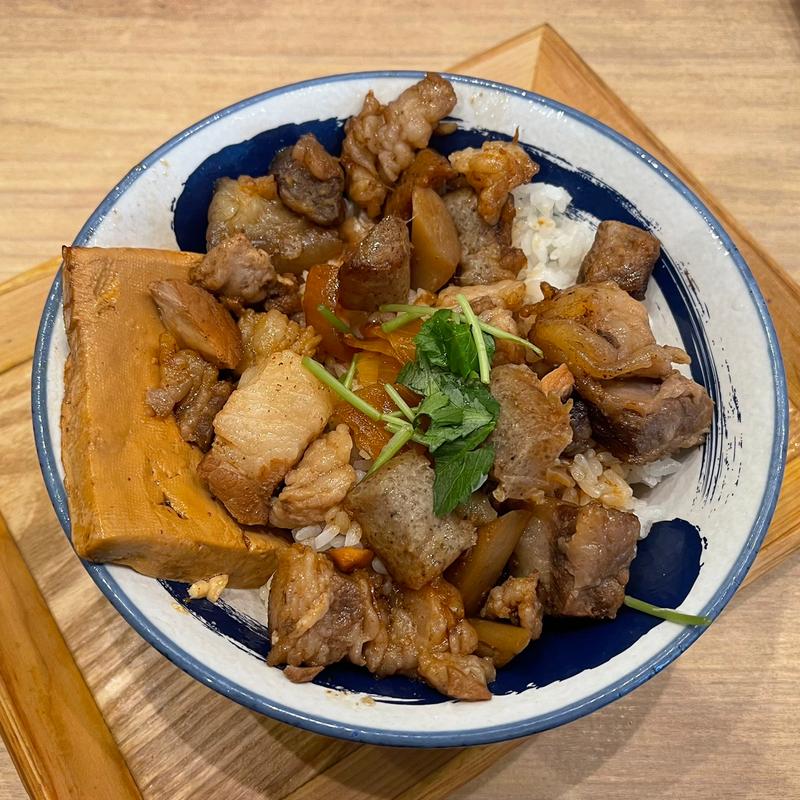 肉めし(肉めし岡もと 新橋店)