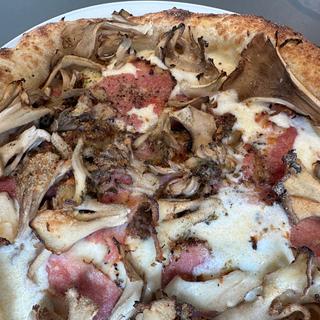 マイボーネ(400℃ PIZZA Piu Shimokitazawa)