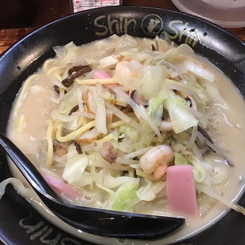 博多ちゃんぽん(博多らーめんShin-Shin KITTE博多店)