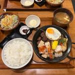 番人ステーキ&シーフード(ステーキ食堂 肉の番人)
