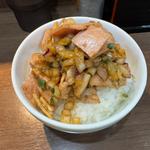 肉ごはん　ニボニンニク