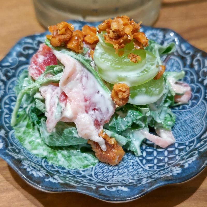 シャインマスカットと鴨生ハムのマスカルポーネ白和え(焼鳥 ハレツバメ 横浜鶴屋町店)