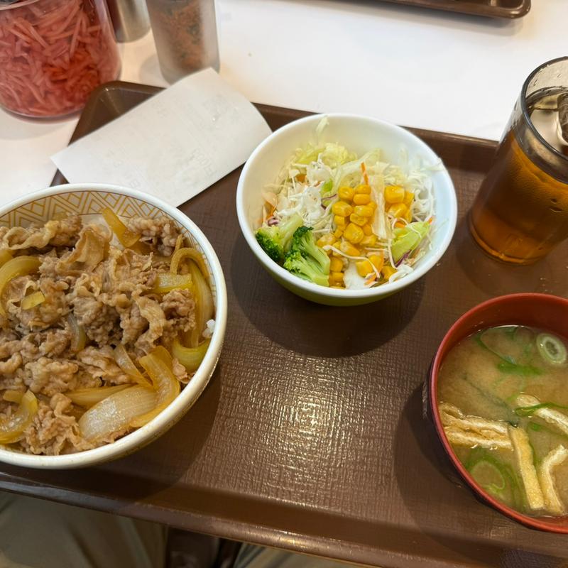 牛丼サラダランチセット(すき家 新宿南店 )