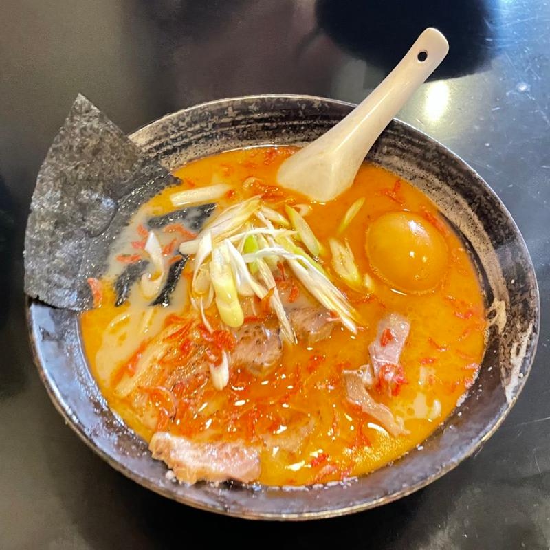 えびらーめん炙りチャーシュートッピング(ラーメン浪漫 )