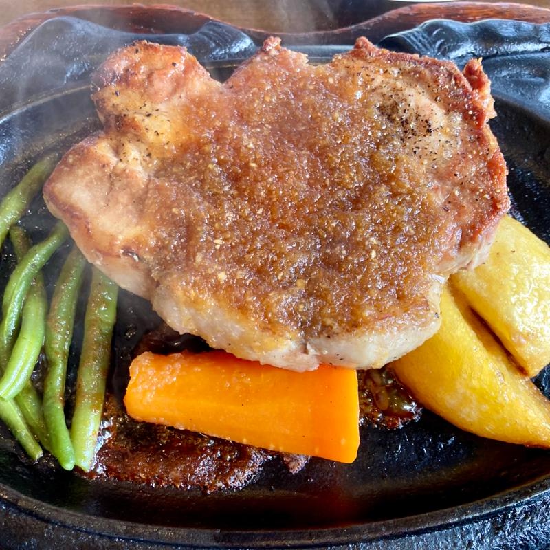 ポークソテー(リーゼ )