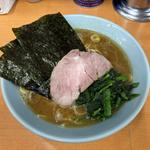 らーめん　中(横浜ラーメン 武蔵家 綾瀬店 )