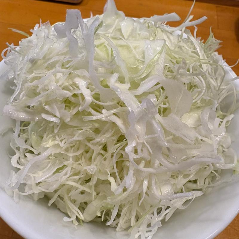 キャベツ(とんかつ大宝 西新橋店)