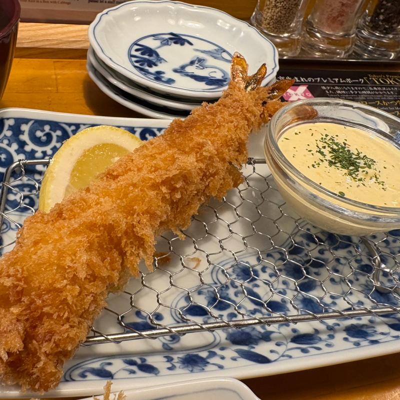 エビフライ(とんかつ大宝 西新橋店)