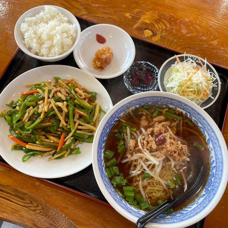 ランチメニュー(ラーメン付き)(龍華)
