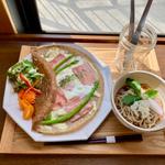 ガレット&ミニかけそばセット