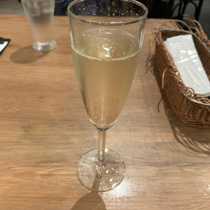 スパークリングワイン(トラットリア クアルト 池袋)