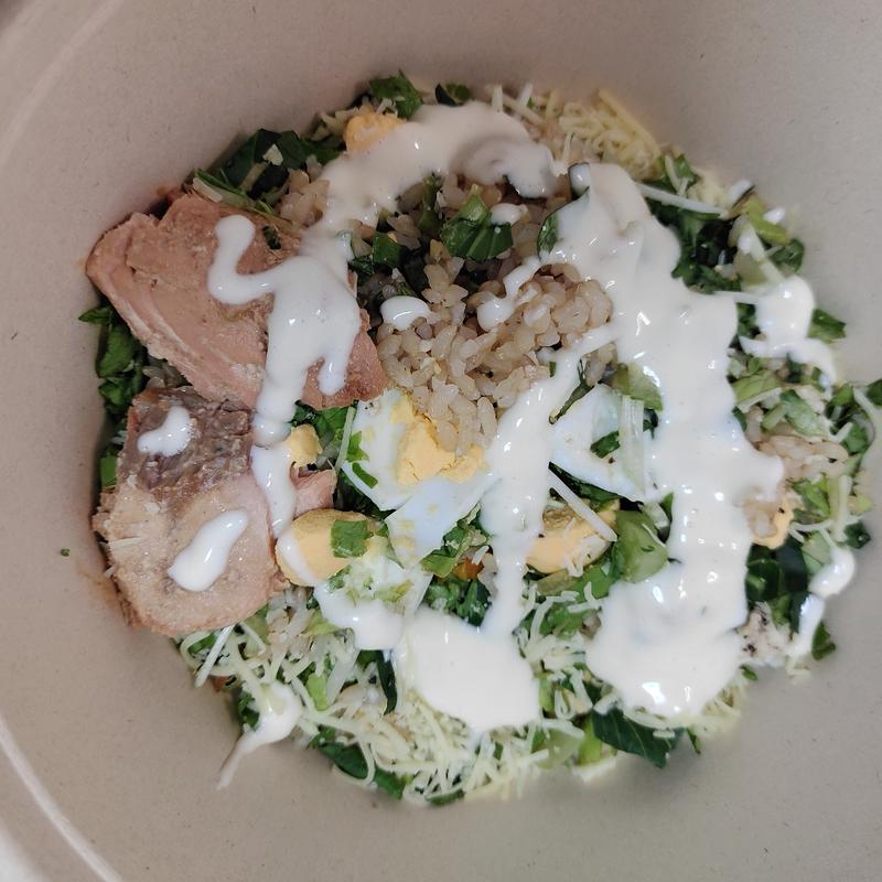 サーモンクリーミーサラダボウル(FitGreen チョップドサラダ専門店 恵比寿店)